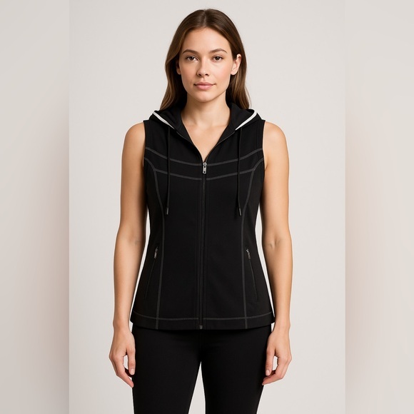 Peter Nygard Jackets & Blazers - ✨4/$30 Peter Nygard Black Zip-Up Vest